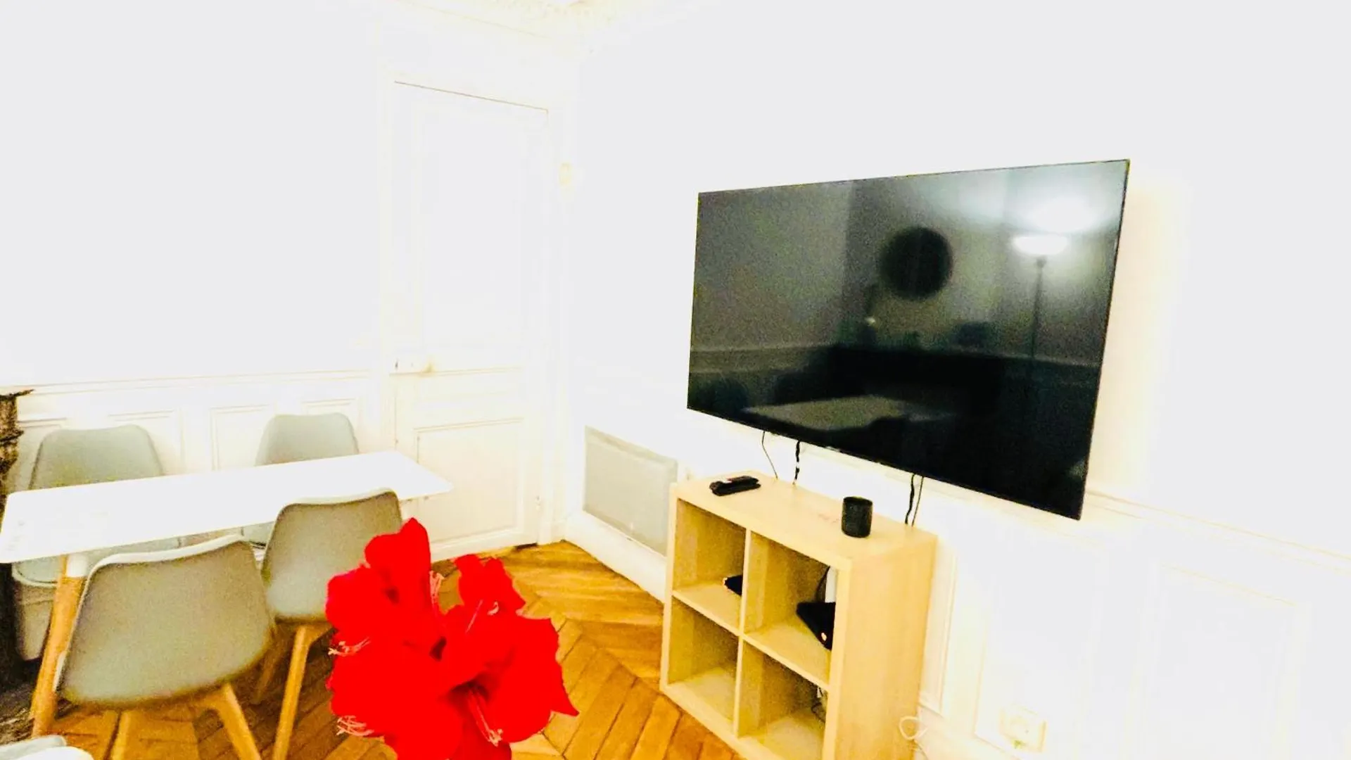 Appartement Tour Eiffel Lecourbe Parigi
